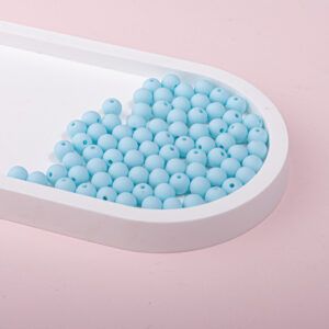 Y088 light blue / 6mm, aperture is about 1mm (about 165 pieces in a pack of 20g)