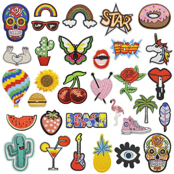 Wholesale Polyester Thread Iron-On Cloth Sticker Green Skull Design for Baggage Fashion Accessory