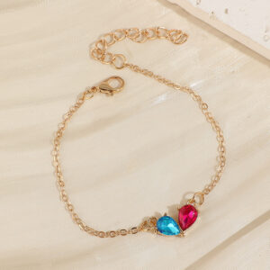 Lake blue + rose red