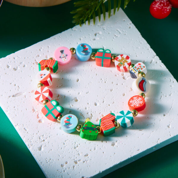 oly-9ca8a7b36232d6f0661dcb83f74fd6cc Wholesale Christmas Polymer Clay Bracelet Handmade Colorful Beaded Jewelry for Women Travel Commemoration Gift Fashion Accessory