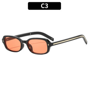 C3-black frame orange slices