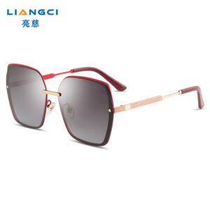 Red gold frame gradient gray slice