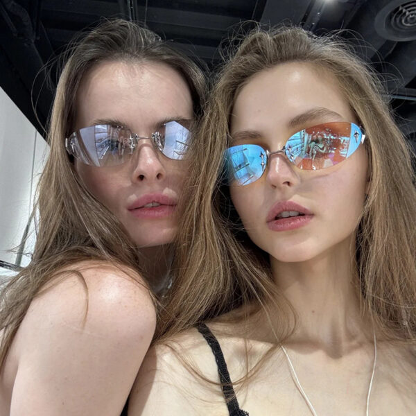 Wholesale Stylish Y2K Retro Star Sunglasses Black Frame Grey Lens UV400 Fashion Resale Accessory