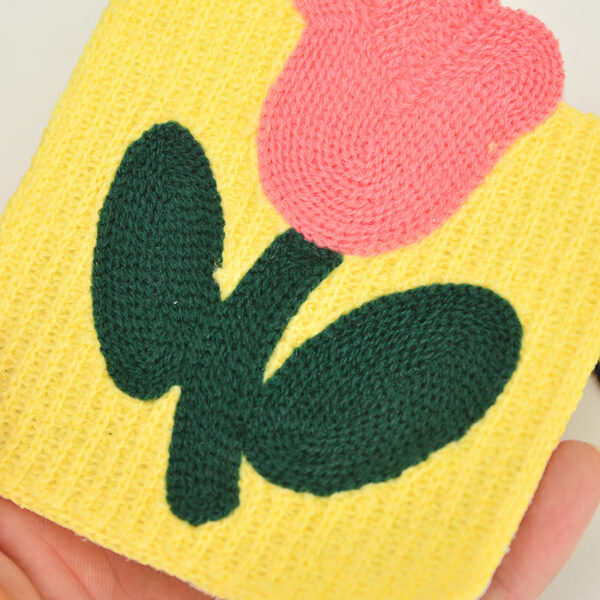 oly-9e58076f3cac79f3f4563cc317bdf581 Wholesale Embroidered Tulip Pocket Patch Applique Stylish Floral Decorative Accent for Hats Clothing DIY Gift