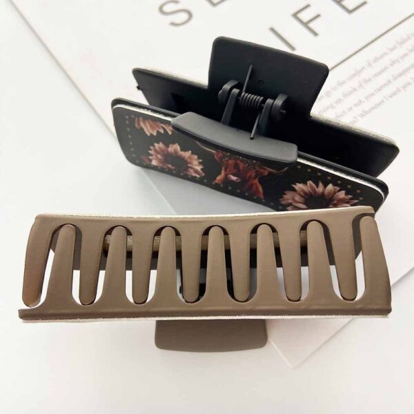 oly-9e64dddf4c07acb52f0a85117ce47592 Wholesale Leopard Print Acrylic Hair Claw Clip Stylish Fashion Accessory for Everyday Styling Boutique Resale