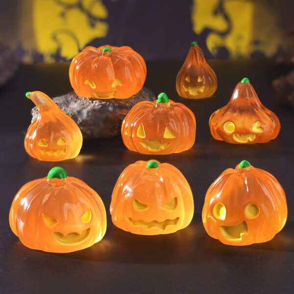 Wholesale Halloween Glowing Pumpkin Resin Craft DIY Desktop Decor Figurine Gift Home Decor Resale