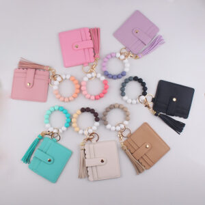 Wholesale Solid Black Silicone Key Bracelet Trendy Fashion Key Accessory for Everyday Use