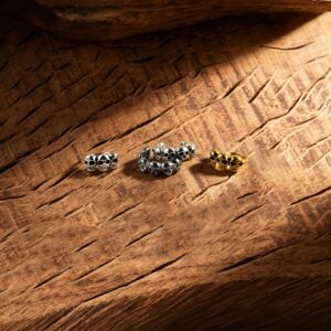 oly-9ffa1f92a4fc28b966ba5daa89c3f3f7 Wholesale Bright Silver Zinc Alloy Skull Ear Clips Halloween Jewelry Accessory Party Gift for Women Men