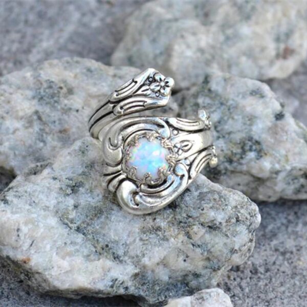 oly-a0a45e0603d49bd8f48b98400d25c7ae Wholesale Geometric White Opal Alloy Ring Wedding Gift Jewelry Accessory