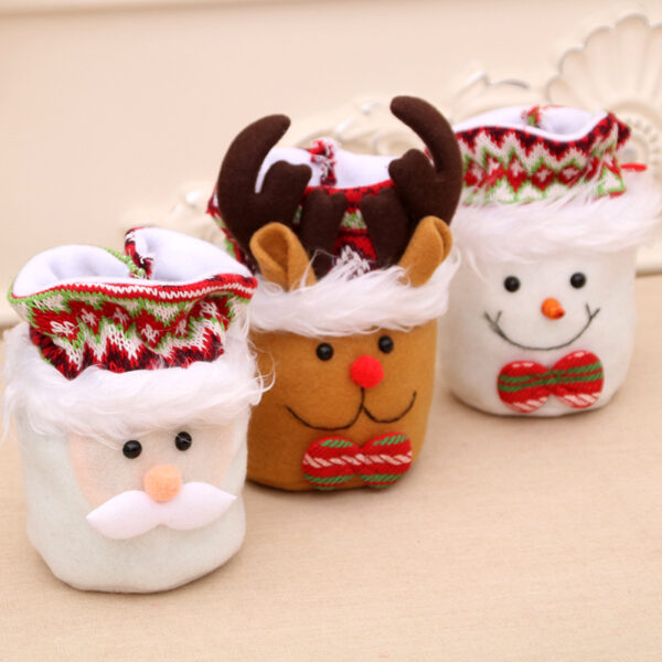 Wholesale Christmas Gift Bag Plush Drawstring Santa Design Decorative Accent for Holiday Party Favors Resale