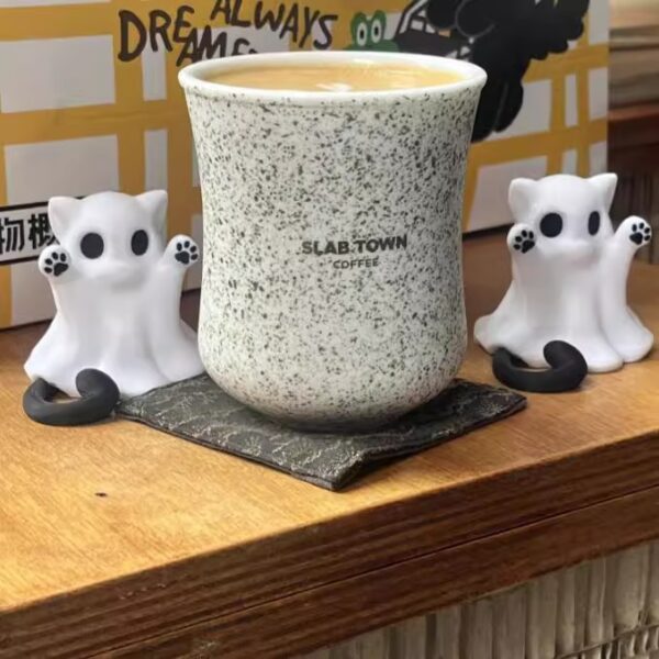 Wholesale 3D Printed Ghost Cat Figurine Creative Middle Finger Design Halloween Home Decor Gift