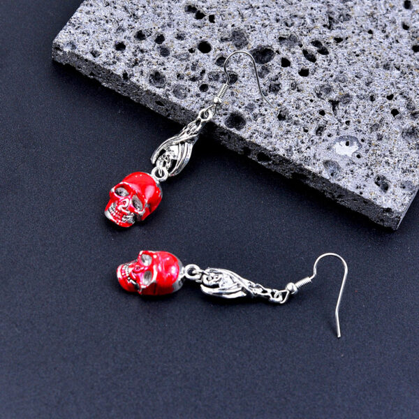 oly-a516fa3b1be95440bf22629c378e445a Wholesale Gothic Halloween Heart Cross Pendant Earrings Zinc Alloy Electroplated Party Jewelry