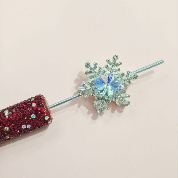 oly-a5904b42b60c5ca7e08a336bf1f3cb9f Wholesale Chic Mixed Color Alloy Snowflake Beads for DIY Jewelry Keychain Charms