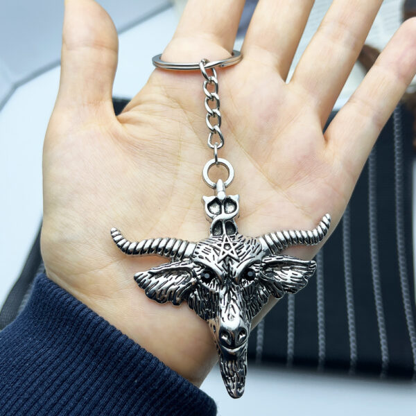 Wholesale Punk Skull Goat Head Devil Keychain Pendant Fashion Accessory for Boutique Resale