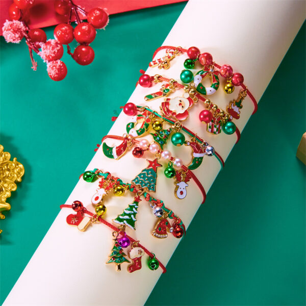 Wholesale Alloy Christmas Bracelet Set Hand Woven Bell Deer Cane Pendant Fashion Accessory for Women