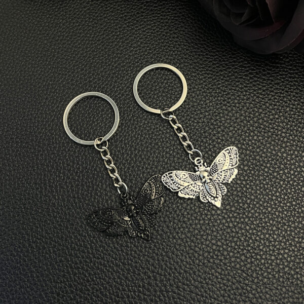 Wholesale European Style Metal Butterfly Moth Keychain Pendant Fashion Accessory Bag Charm Gift