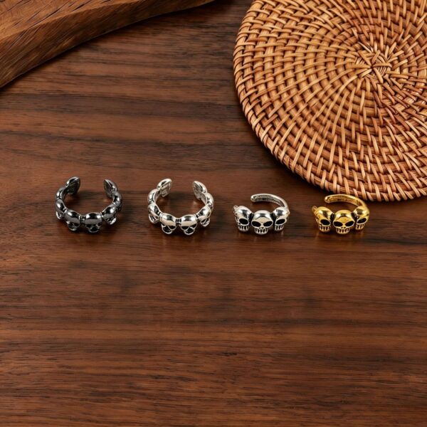 oly-a96c57e66983b06e42dabbcc19cade76 Wholesale Bright Silver Zinc Alloy Skull Ear Clips Halloween Jewelry Accessory Party Gift for Women Men