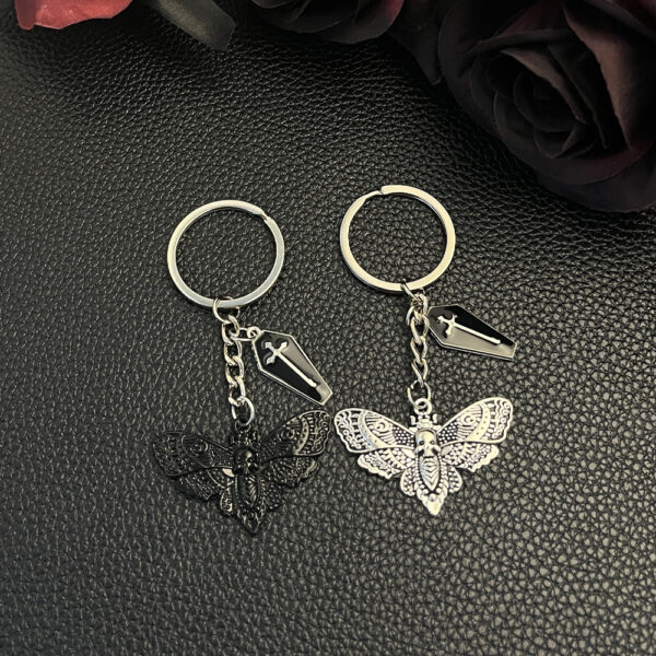 Wholesale European Style Metal Butterfly Moth Keychain Pendant Fashion Accessory Bag Charm Gift