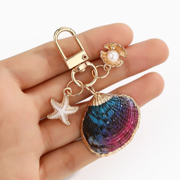 Wholesale Natural Shell Asymmetric Keychain Pendant Trendy Fashion Accessory