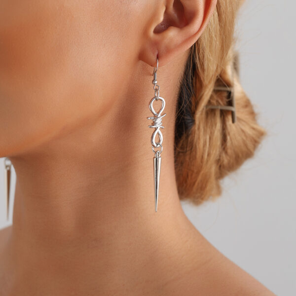 oly-adcb76d4c93a3a4261e775c6773ec4e7 Wholesale Y2K Vintage Double Ring Earrings for Women Zinc Alloy Punk Style Fashion Jewelry Accessory