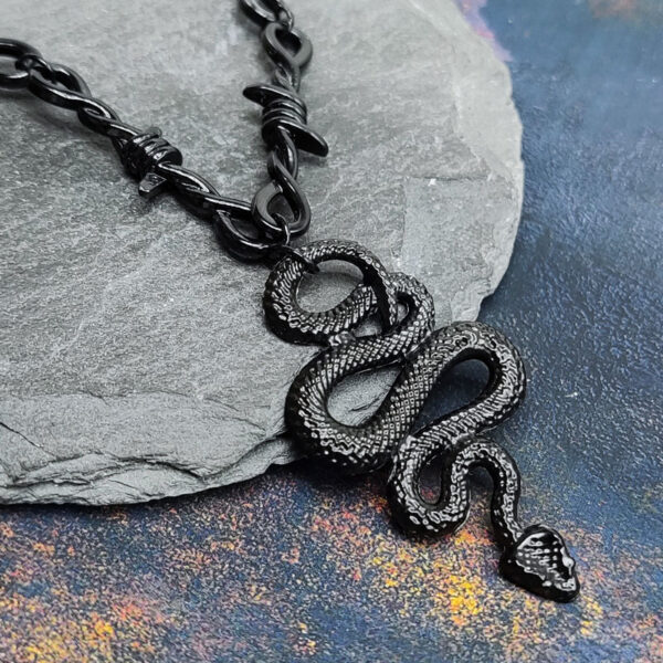 Wholesale Gothic Serpent Snake Necklace for Men Women Trendy Fashion Accessory Gift