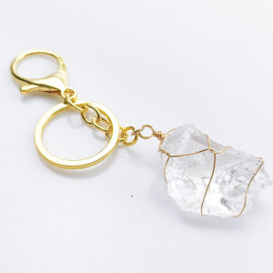 White Crystal / Irregular raw stone