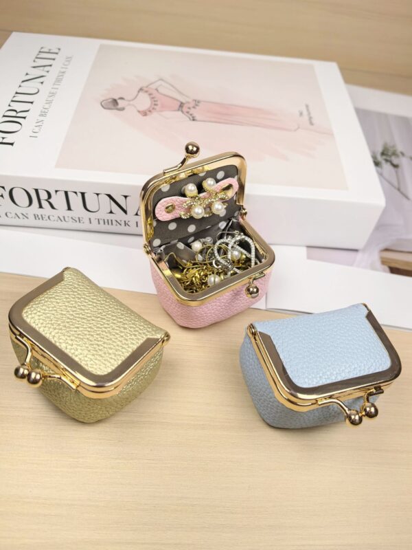 Wholesale Mini Metal Clasp Jewelry Pouch Pu Lychee Pattern Women's Lock Buckle Jewelry Key Earphone Storage Bag Multifunctional Coin Purse