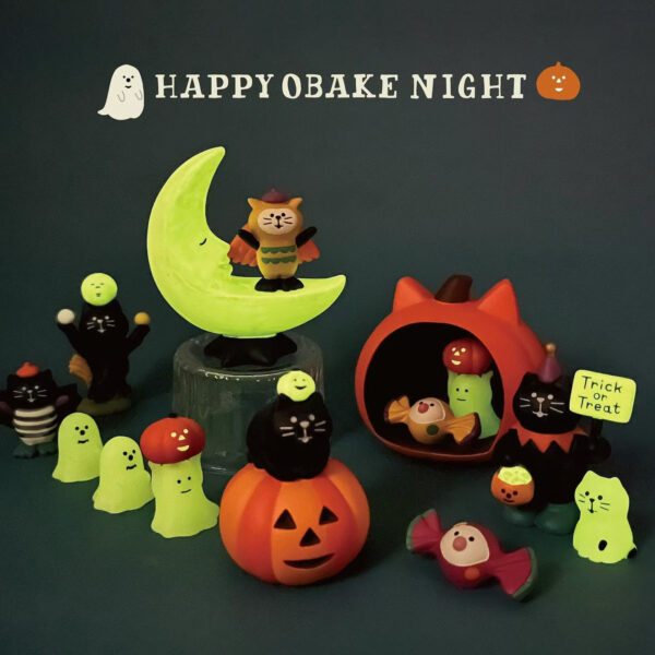 Wholesale Japanese Style Halloween Black Cat Pumpkin Resin Figurine Home Decor