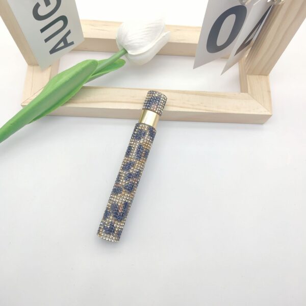 Wholesale Light Luxury Crystal Glass Perfume Atomizer 10ml Empty Spray Bottle for Travel