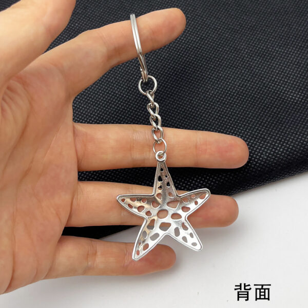 Wholesale Zinc Alloy Vintage Silver Starfish Keychain Trendy Car Key Accessory or Bag Charm