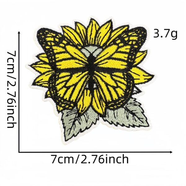 Wholesale Cartoon Flower Embroidered Patch Decorative Accent for Clothing Fashion Accessory Gift