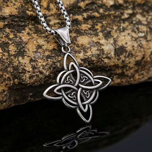 Wholesale Stainless Steel Antique Silver Men's Pendant Necklace Viking Celtic Knot Design