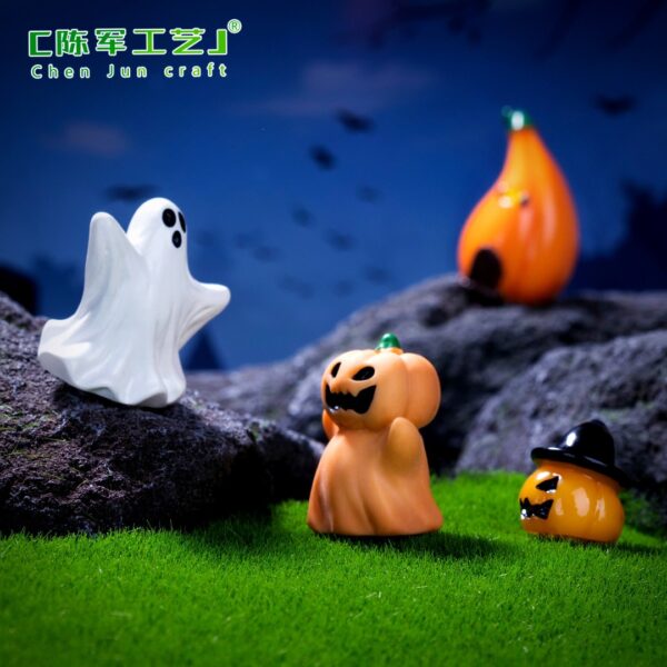 oly-b2bdfaa9819226d5f94c1b3240c08e8d Wholesale Resin Miniature Ghost Halloween Decoration DIY Craft Supply