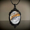 Wholesale Elegant Oval Glass Pendant Necklace with Black Base Trendy Jewelry Accessory for Daily Wear