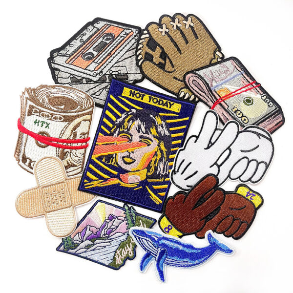Wholesale Polyester Embroidered Iron On Patches Flat Flag Badges for Coats Casual Gift Set