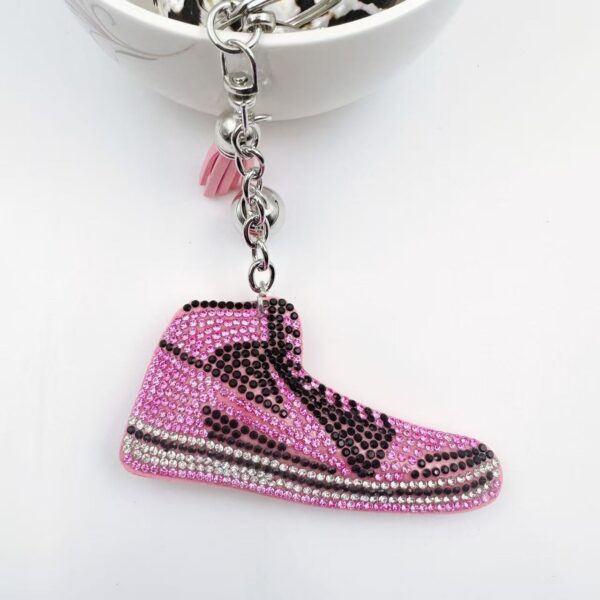 Wholesale Crystal Rhinestone Sneaker Keychain Fashion Accessory for Bag or Car Great Wedding Gift