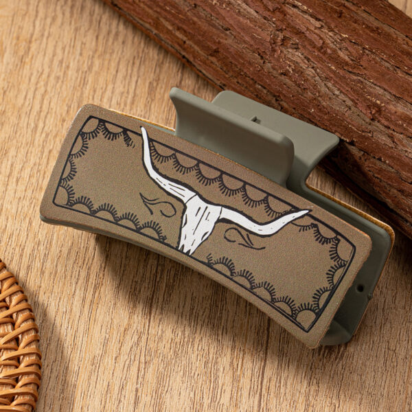 Wholesale Trendy Western Cow Print Acrylic Hair Claw Clip for Women Fashion Hair Accessory Resale
