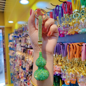 Clay full of diamonds gourd-green