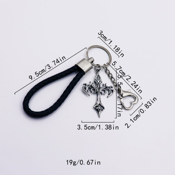Wholesale Vintage Punk Cross Keychain Heart Pendant Black Metal Bag Charm for Bags and Keys