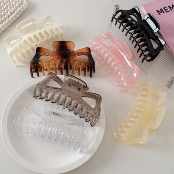 oly-b753361869ac706177ff0439d8f84313 Wholesale 14cm Shiny Bright White Plastic Resin Hair Claw Clip Geometric Design for Thick Hair Everyday Styling