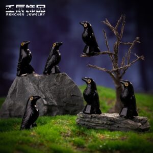 Wholesale Cartoon Style Black Resin Crow Ornament Tilted Head Halloween Home Decor