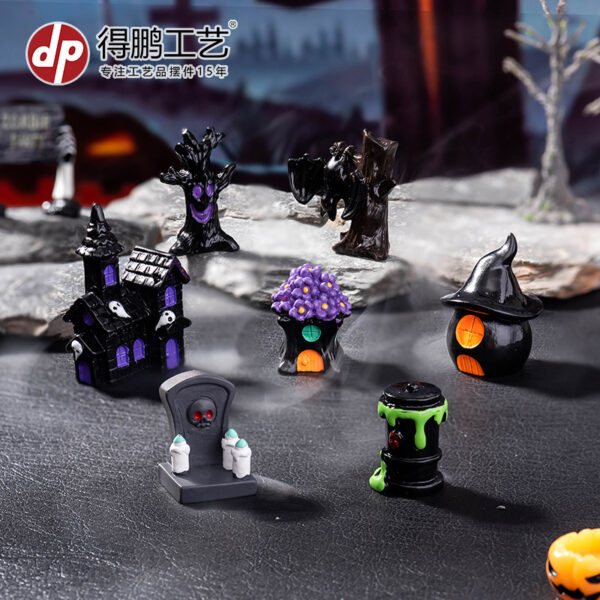 oly-ba47eb8f225cc11bff5b9c3a577d5d81 Wholesale Halloween Resin Mummy Skull Rabbit Ghost Pumpkin Ornament - European Style Home Decor