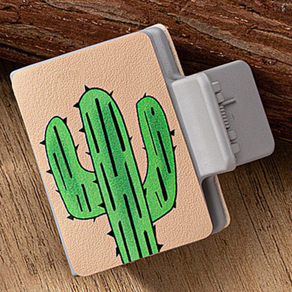 Wholesale Western Cactus Print PU Leather Acrylic Hair Claw Clip Trendy Hair Accessory for Everyday Styling
