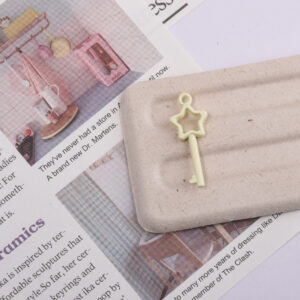 Pentagram key-white