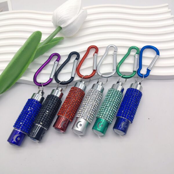 oly-bbc20840746d77065bfa553bb3caf5c5 Wholesale Stylish Diamond Inlaid Flashlight Keychain Fashion Accessory Boutique Gift for Couple