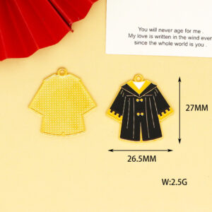 6 yellow school uniforms / Y