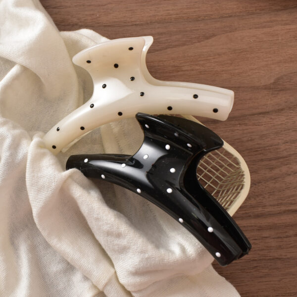 oly-bcbddd26d5ca5a1fd19bf18b93aff6b9 Wholesale Large Black and White Polka Dot Hair Clip for Women Thick Hair Fashion Accessory