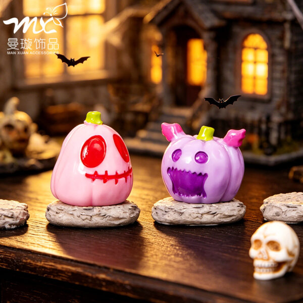 Wholesale Halloween Funny Pumpkin Head Resin Decorative Figurine, DIY Desktop Ornament, Home Decor Gift