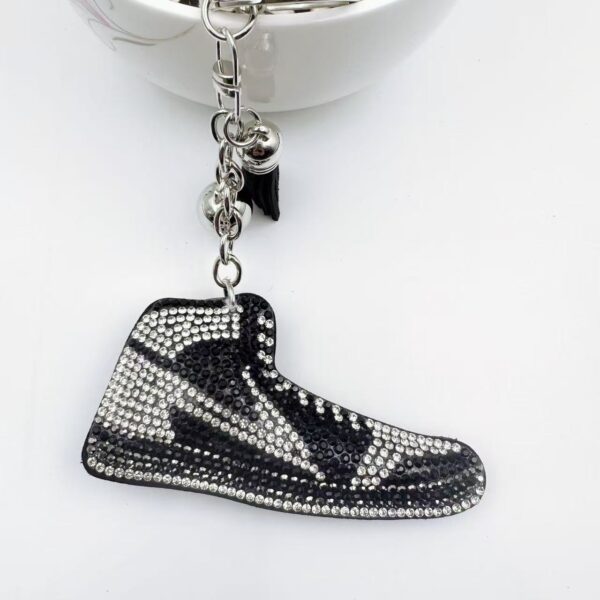 Wholesale Crystal Rhinestone Sneaker Keychain Fashion Accessory for Bag or Car Great Wedding Gift