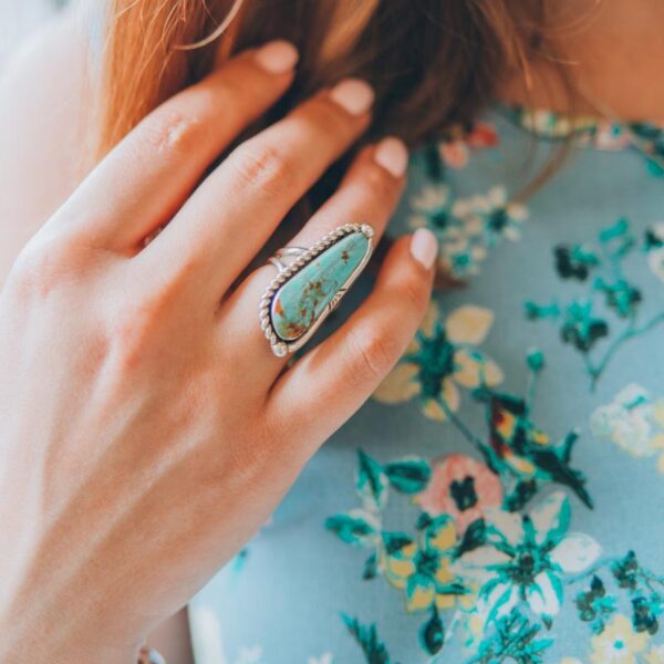 oly-bf39a1b173f60179ddad67a72373e15b Wholesale Retro Geometric Drop Turquoise Pattern Inlay Ring Fashion Jewelry Accessory for Boutique Resale
